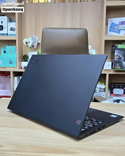 Lenovo Thinkpad X1 carbon,core i7, 8generation, 16gb Ram,512gb ssdd, 14inches Fhd touch screen, very 3