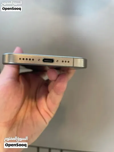 IPHONE 15 PRO ( 256GB ) USED /// آيفون 15 برو ذاكرة 256 مستعمل وكاله 3