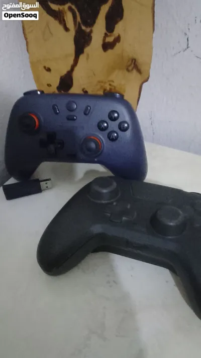 تشتغل مع جميع الاجهزة عدا البلايستشن نوع الكنترولر : gameSir T4 lite 3
