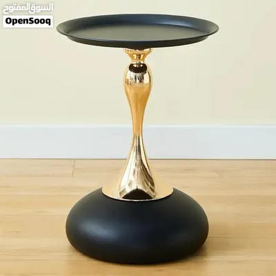 Modern Round Side Table with Glossy Gold Stand 3