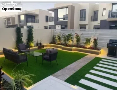 Artificial grass (Fake grass) and Nature grass for the garden, balcony and backyard 2