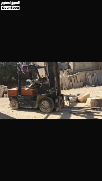 رافعة شوكية للبيع النوع TOYOTA ماتور ديزل الجير أوتوماتيك بحالة جيدة جدا 4