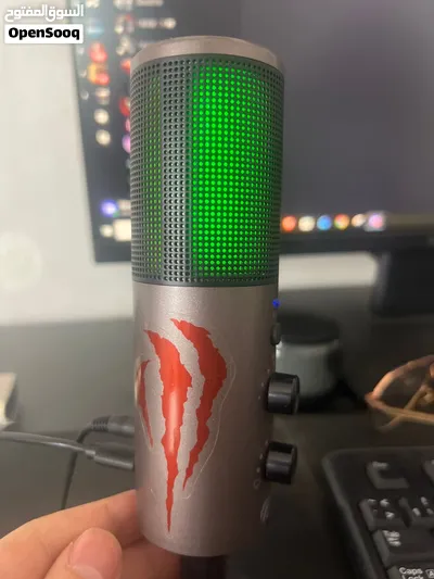 مايك احترافي يدعم جميع الالوان RGB 2