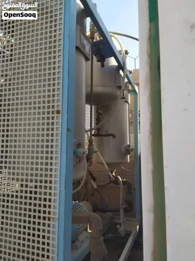 مكينة حقن فوم المانيمعروض للبيع ماكينة صب وحقن بولي يوريثان (Polyurethane Foam Machine) 2