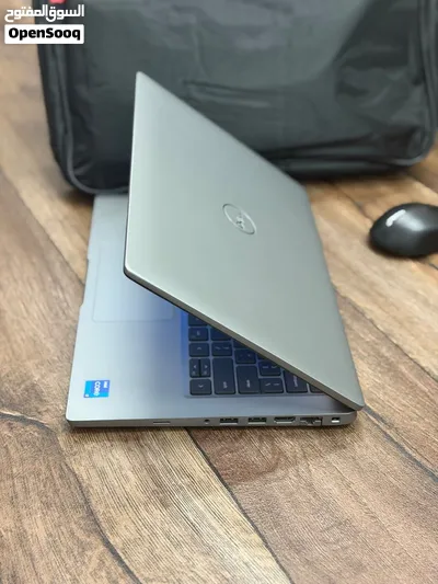 Dell Business Laptop i7-11th Gen 3