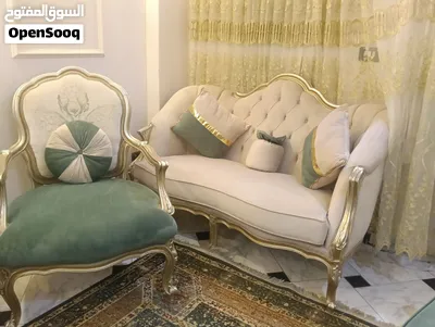 صالون شيك جدا جدا كسر زيرو استعمال خفيف جدا للبيع البيع لدواعي السفر 2