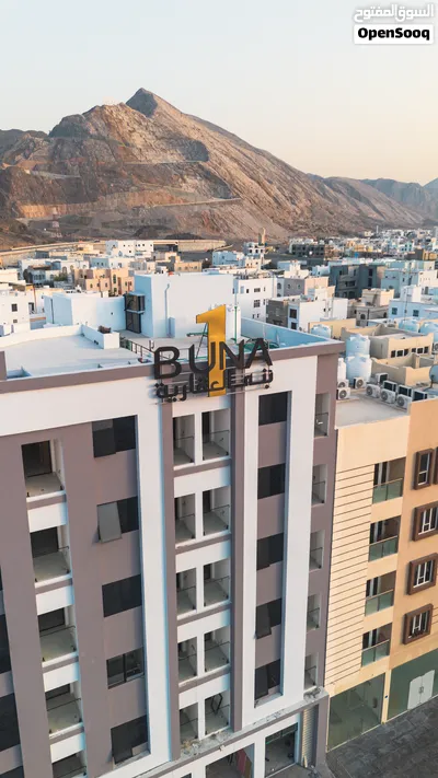 شقة جاهزة بتشطيبات راقية في بوشر من المالك مباشرة على الخط السريع مقابل منطقة محمد الأمين 2