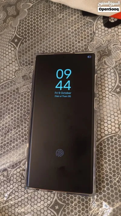 Fresh mobile ,no Scratches , Back laminate, Front Matt Glass ,12gm ram /512 gb store 4