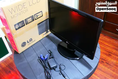 شاشة إل جي 19 انش بحالة الوكالة للبيع LG 19 inch LCD monitor for sale 2