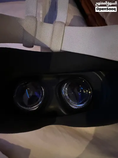 مستعمل استعمال بسيط اقل من 7 ايام مستعجل في بيعتها طالب 950 VR كويست s 3 4