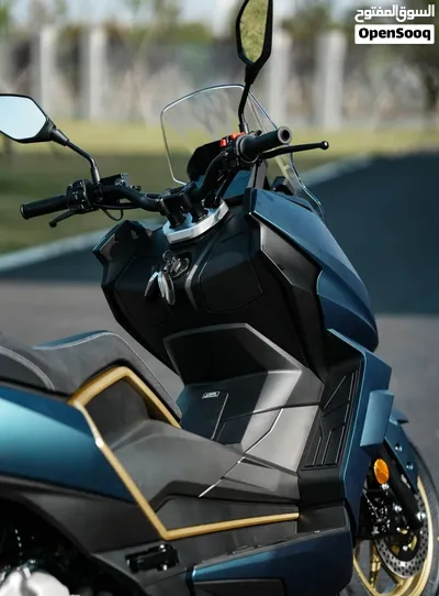 سكوتر t16 150cc xsuv 2