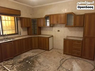 عاااالم المستعمل كل ما تتمناه تحت سقف واحد أكبر معرض في عمان 2