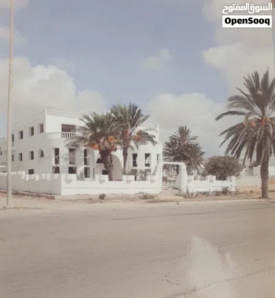نزل للبيع في جربه 2