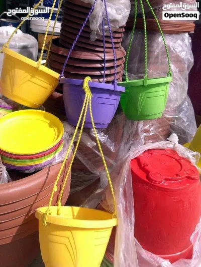 قواوير زرع باحجام و اشكال و الوان متعدده 3