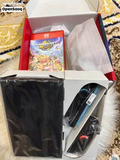 للبيع جهاز ننتيندو سويتش 2 ( نسخه الشرق الاوسط مع شريط فيزيكل) مستعمل اقل من شهرين نظيف جدا 3