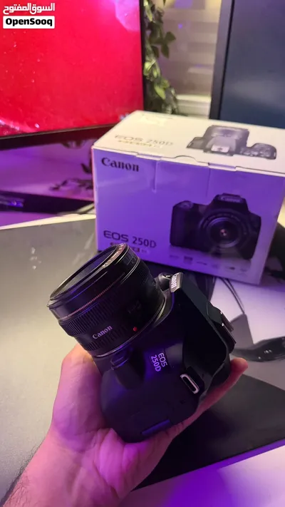 Canon 250D مع عدسة 50mm f1.4 3