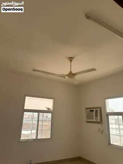 شقة للإيجار غرفتين وصالة Two-bedroom apartment for rent 2
