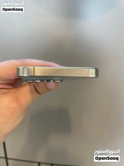 IPHONE 15 PRO ( 256GB ) USED /// آيفون 15 برو ذاكرة 256 مستعمل وكاله 4