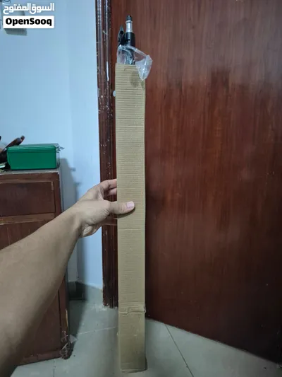 رينج لايت كبير تم فتح العلبه فقط لتجربته معه الريموت لظبط الاضائه 3مستويات الاضائه 2