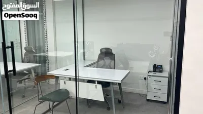 تصفية أثاث مكتب كامل للبيع 4