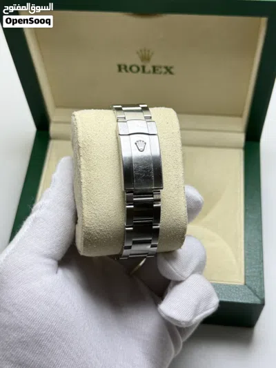 Rolex Oyster Perpetual Date 34mm 3