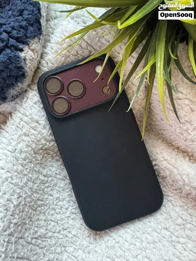 iPhone 17 Pro Burgundy 256GB - Like New (99% Battery) iOS 27 / Looks Exactly Like 18 Pro 2