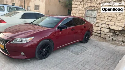 لكزس اي اس 350 رقم واحد احمر من داخل بيج 2