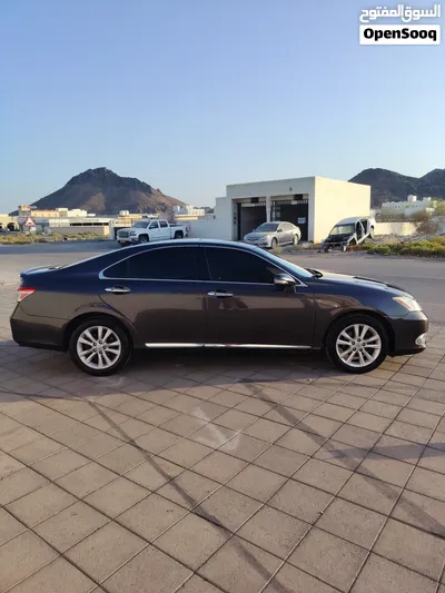 لكزس ES 350 2011 نظيف جدا 3