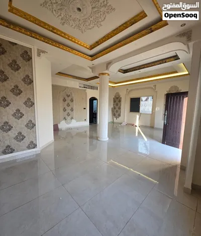 فيلا لليع - تملك خليجي و مواطني الامارات فرصة استثمارية تملك فيلا سكني تجاري على البحر الشارقة 2