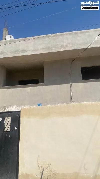 بيت طابقين للبيع 3