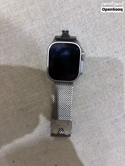 Apple Watch Ultra 3 natural titanium with Milanese loop 2