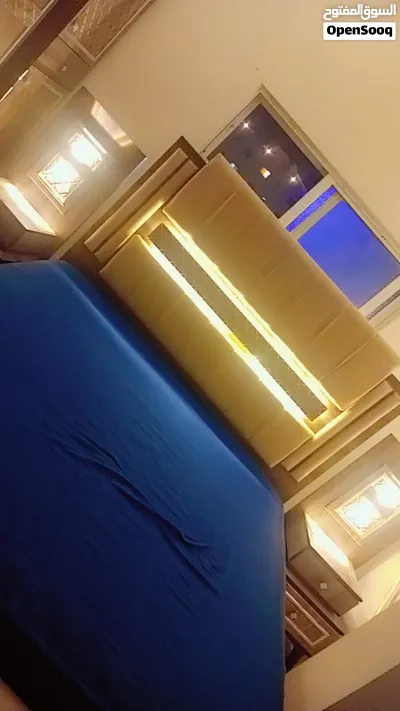 غرفة نوم شبه جديدة 4