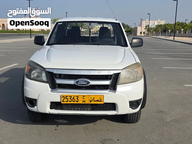Ford pickup 2010 model GCC specs