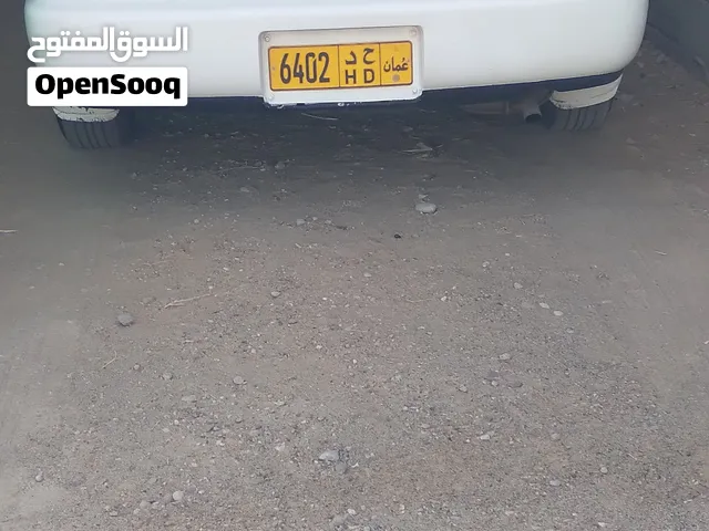 السياره نظيفه لا يوجد أي عطل فيها