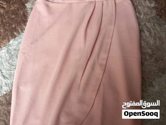 فساتين بيت مستعمل وجديد للبيع المستعجل