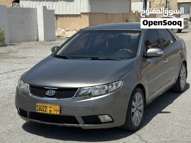كيا سيراتو 2010/ 2011 للبيع حالةً فوق الممتازة ماشاء الله الله يبارك لصاحب النصيب   Kia Cerato
