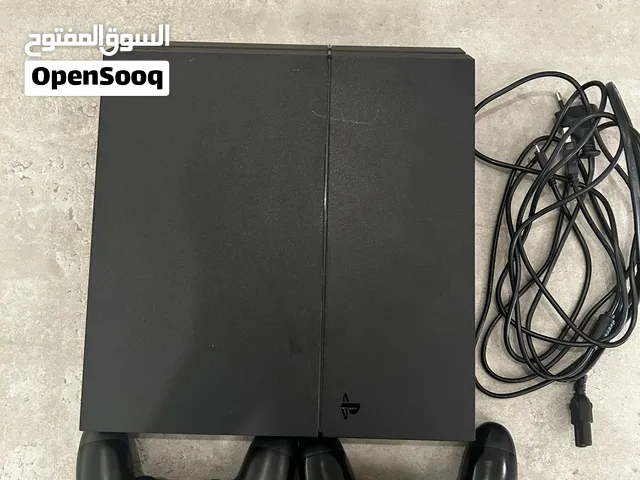 للبيع PS4 Fat 1TB بلايستيشن 4 بحالة جيدة، يعمل بشكل ممتاز