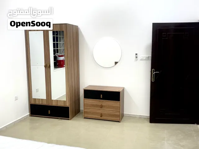 غرف للإيجار في الخوير للبنات rooms for rent ladies