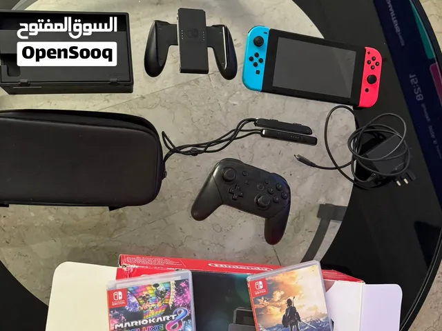 نينتندو سويتش الإصدار الأول - طقم كامل مع جميع الملحقات