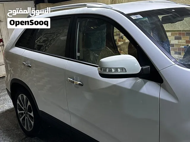 Used Kia Sorento in Basra