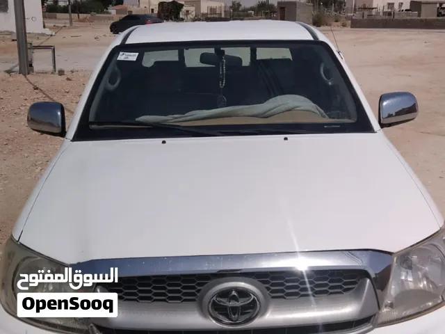 Used Toyota Hilux in Dhofar
