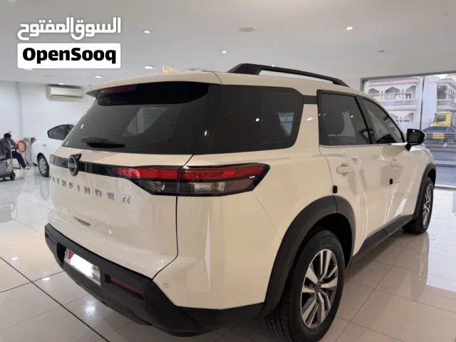 FOR SALE NISSAN PATHFINDER 2022