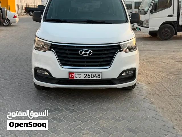 فان هيونداي H-1 بحالة ممتازة وجاهز للاستخدام