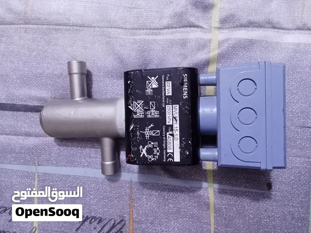 متاح صمام غاز للتبريد المضخات احراريه من شركه سيمنز اللمانيه