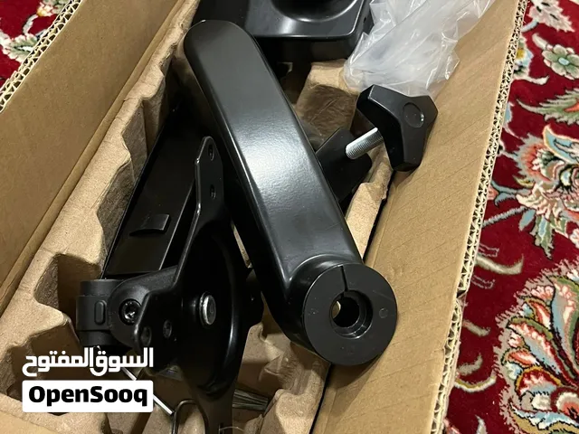ستاند ديفو غير مستعمل فقط مفتوح