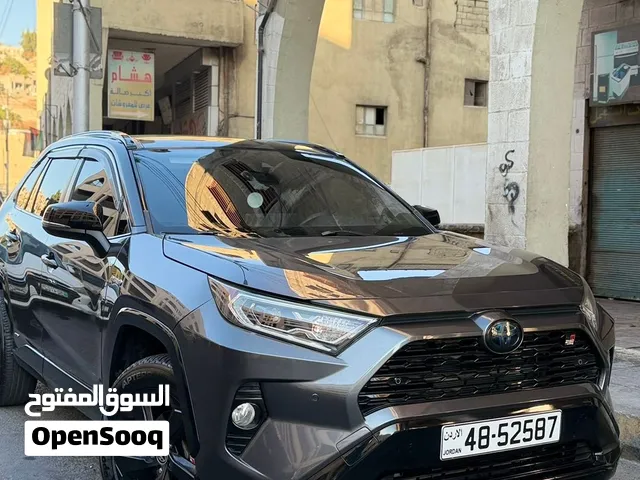 New Toyota RAV 4 in Amman