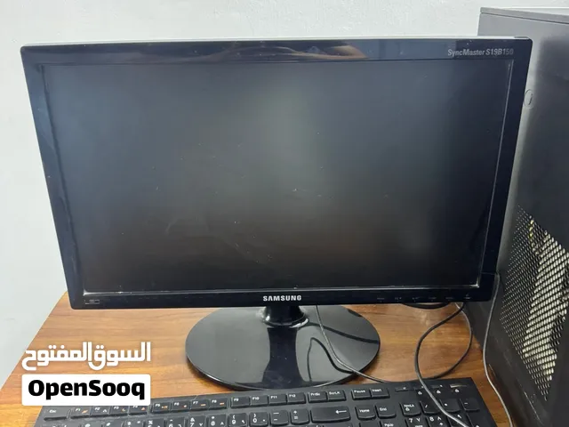 كمبيوتر مع شاشه مكتبيه للبيع