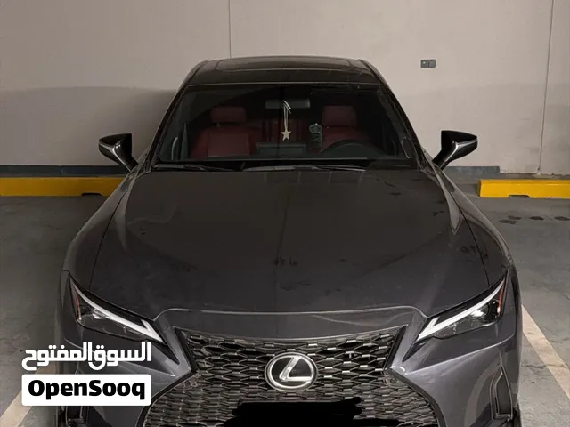 لكزس اموره طيبه 2024 صرفيه جدا جدا ممتازه ما بتعاني فيها تقدر تاخذها تمويل من البنك او كاش سياره