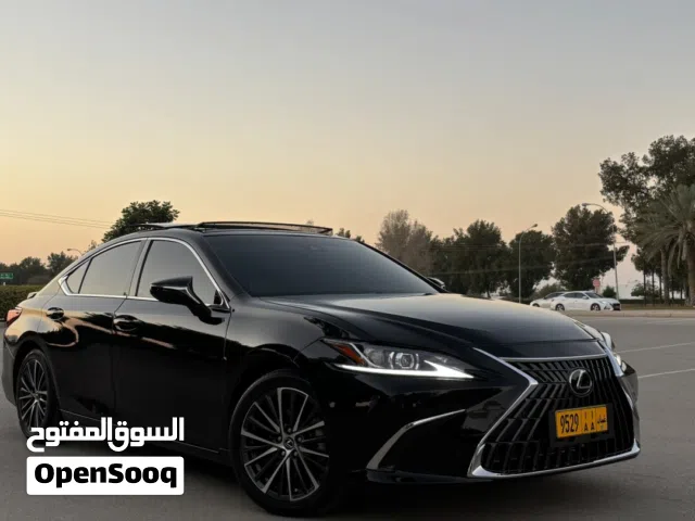 Used Lexus ES in Muscat