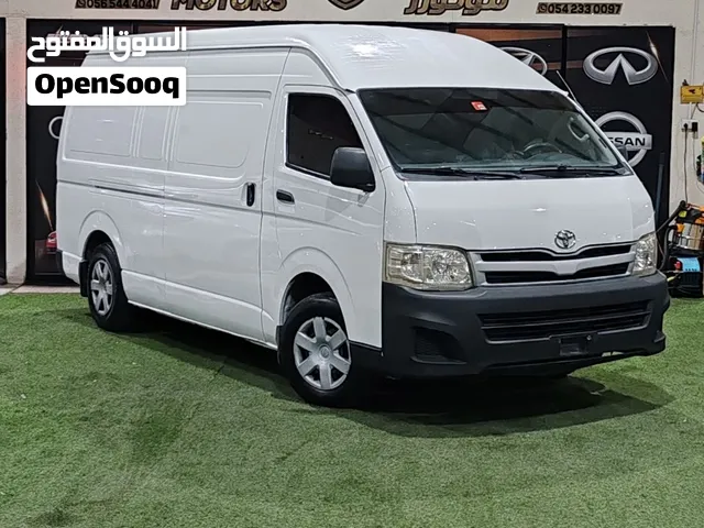 Toyota Hiace 2012 GCC Low KM Very Light use Perfect Conditions